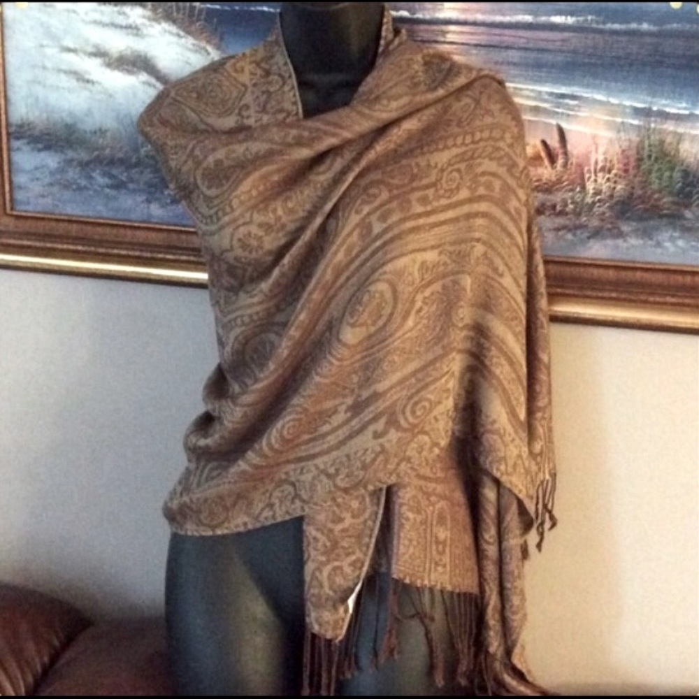 Paisley scarf